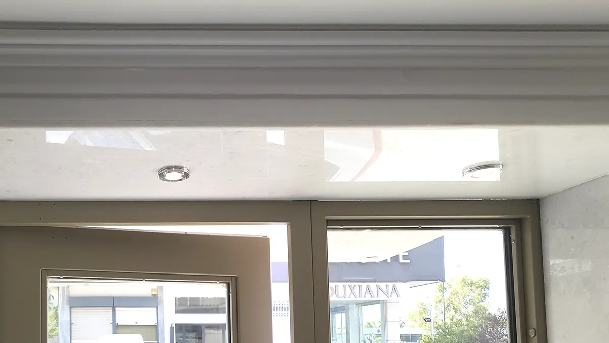 Επένδυση εισόδου με μάρμαρο Νάξου 2 Επένδυση εισόδου με μάρμαρο Νάξου 2